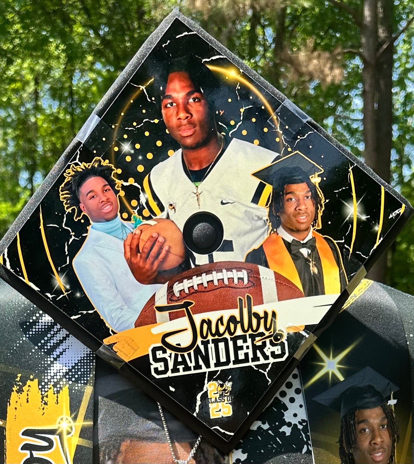 GRAD CAP TOPPER