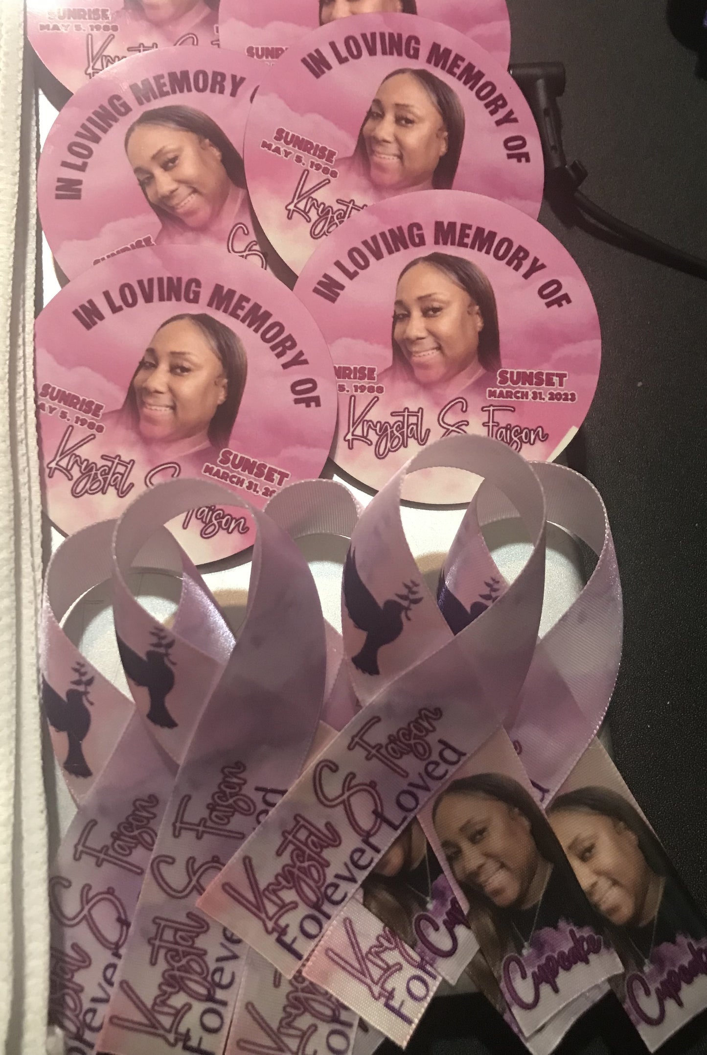 KEEPSAKE RIBBONS AND BUTTONS