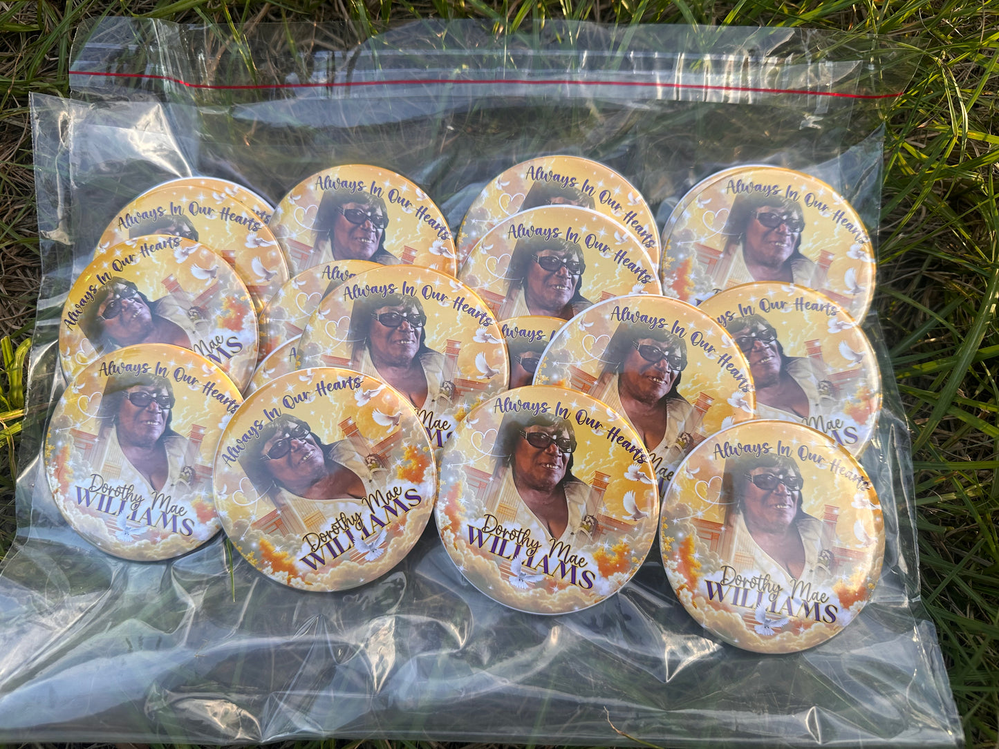 KEEPSAKE RIBBONS AND BUTTONS